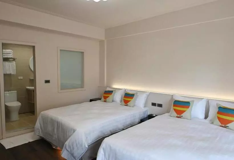 هاستل 鴻瑞輕旅 中華館