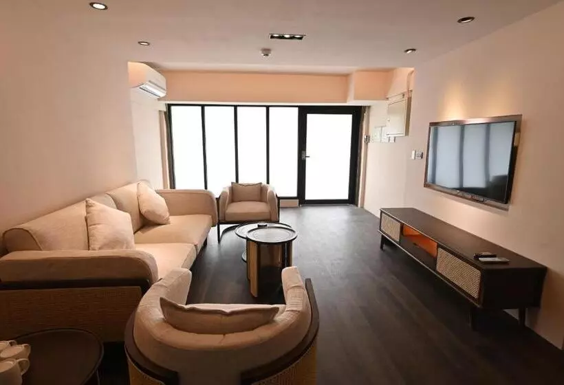 هاستل 鴻瑞輕旅 中華館