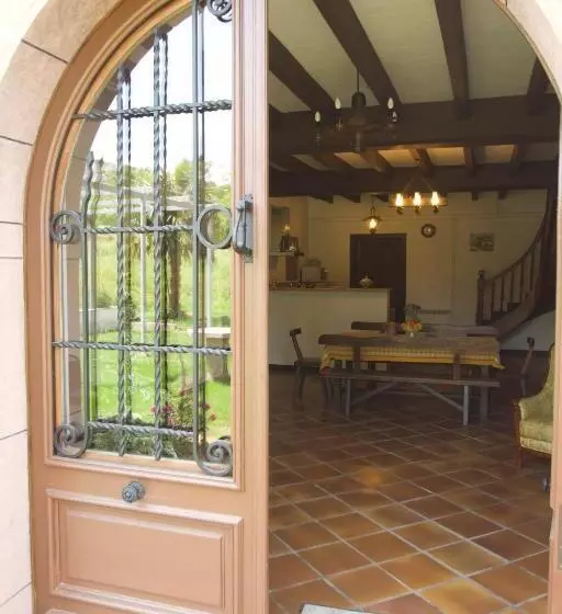 ベッドアンドブレックファースト Chambres D Hôtes Oihanetxeberria