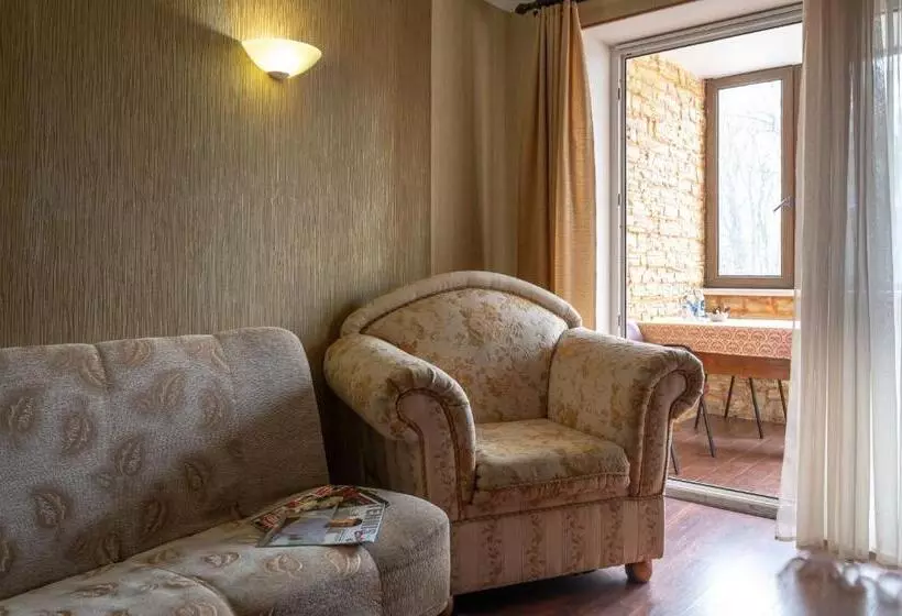 ホテル готель моряк