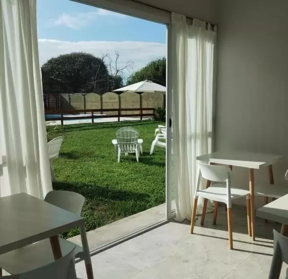 ホテル Laguna Suites
