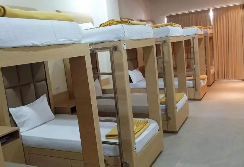 Hotelli Unnati Stay Inn