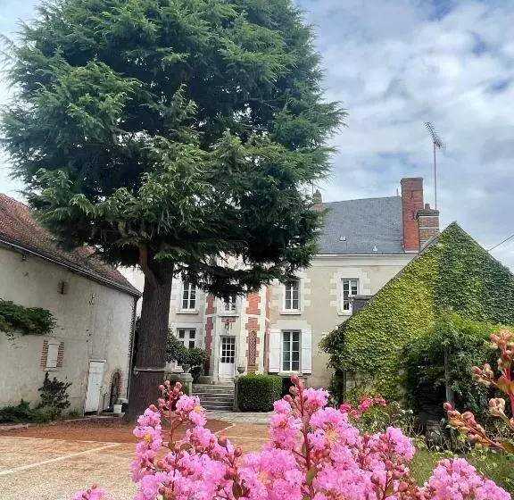 La Maison Voyage Bed And Breakfast