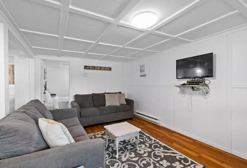 Majatalo Beach Trees Cottages