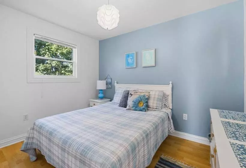 Majatalo Beach Trees Cottages