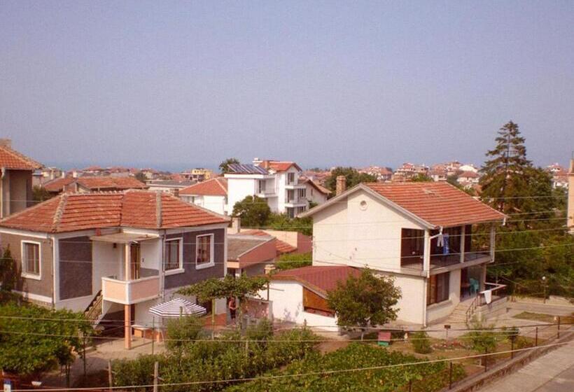 Пансион Guest House Yavorov