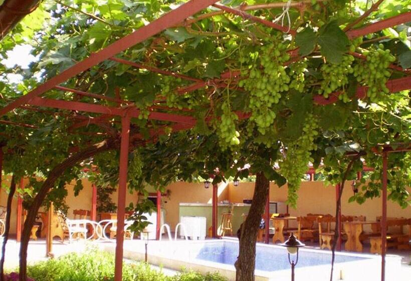 Пансион Guest House Yavorov