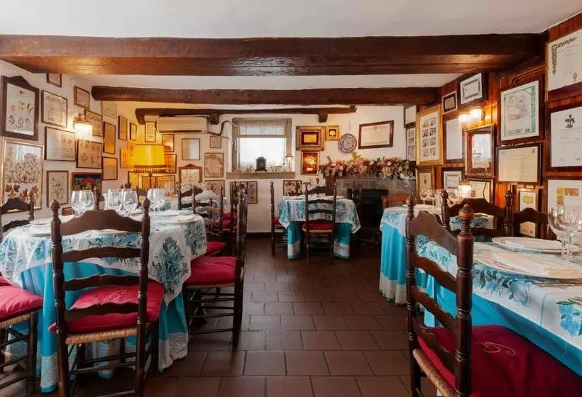 ペンション Hostal Casa Blasquico   Restaurante Gaby