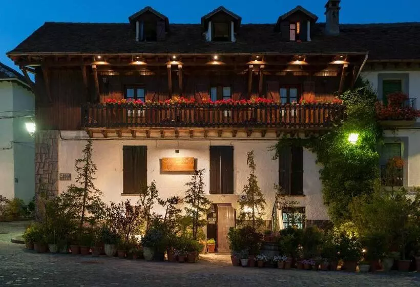 ペンション Hostal Casa Blasquico   Restaurante Gaby