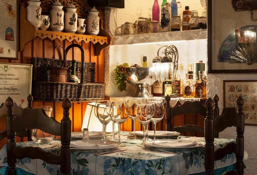 Пансион Hostal Casa Blasquico Restaurante Gaby