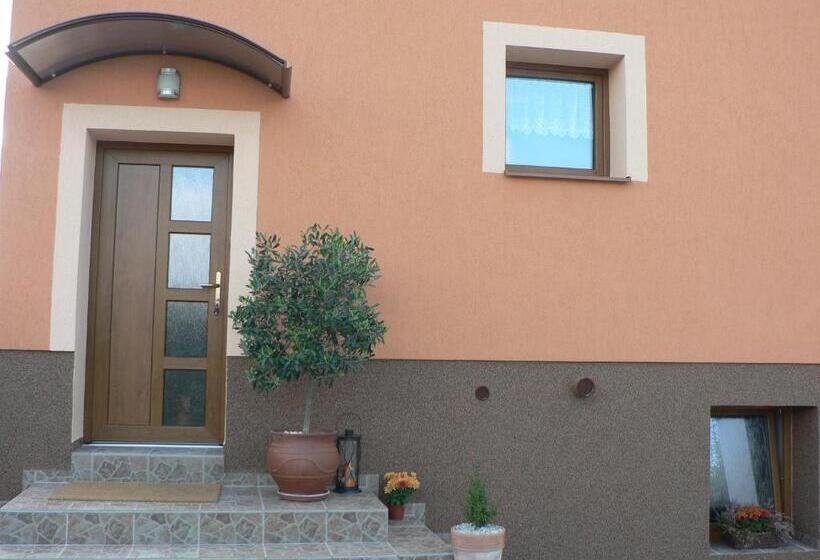 Panzió Penzion Pohůrka