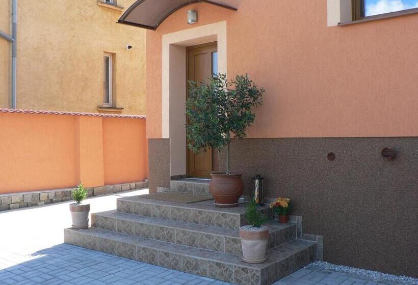 Panzió Penzion Pohůrka