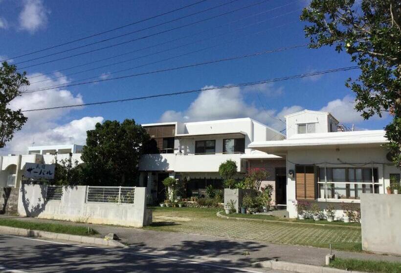 호스텔 Minshuku Zabaru