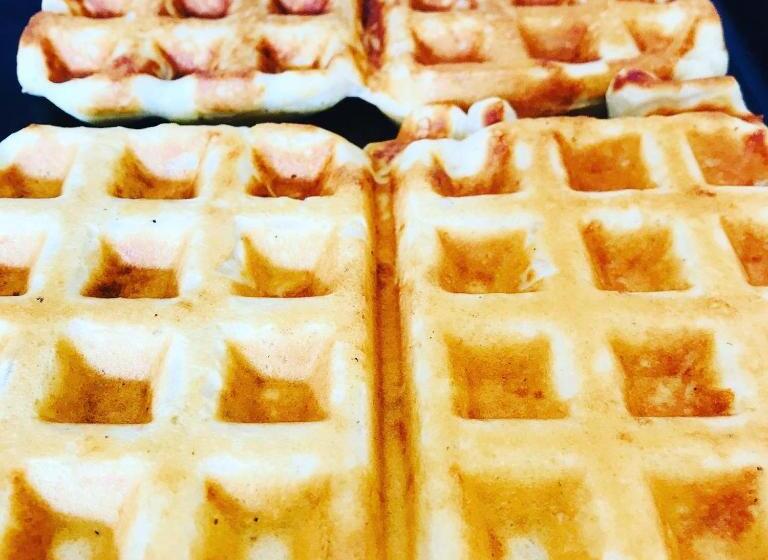 Auberge De Mon Petit Chum B&b