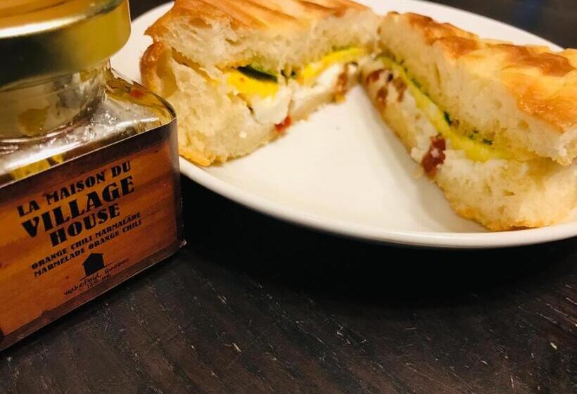 Auberge De Mon Petit Chum B&b