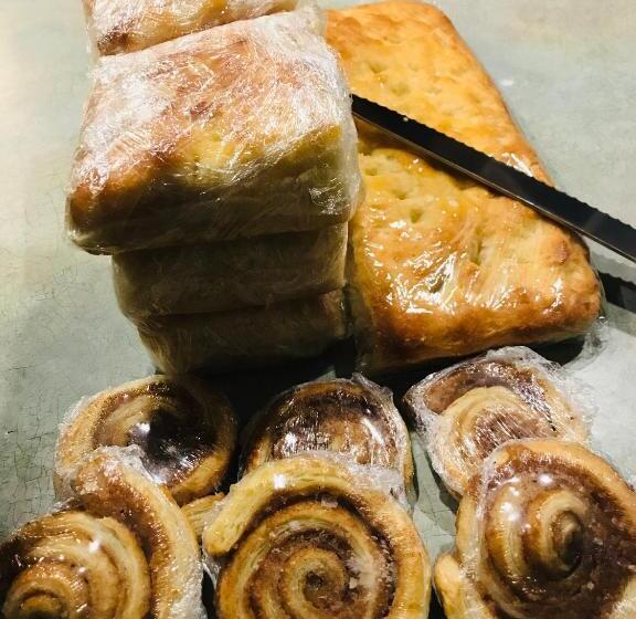 Auberge De Mon Petit Chum B&b