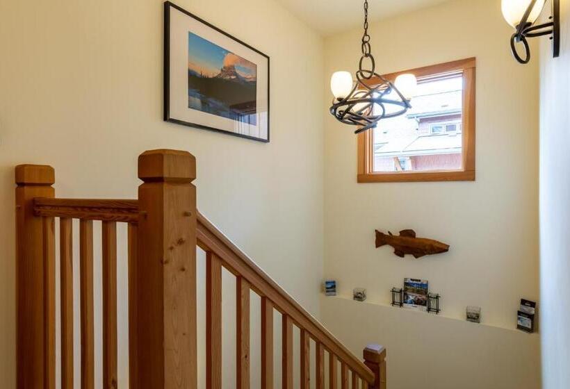 تختخواب و صبحانه Canyon Ridge Lodge