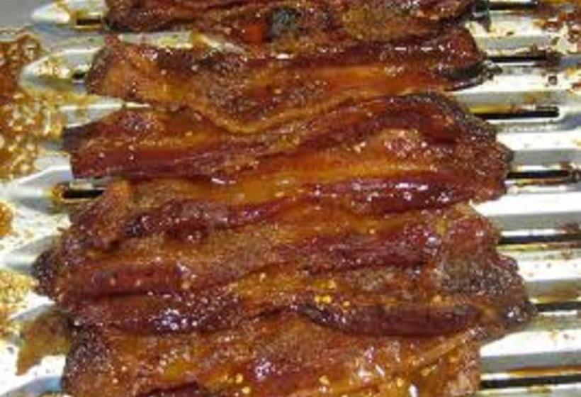 Colonial Charm Inn Bed & Breakfast