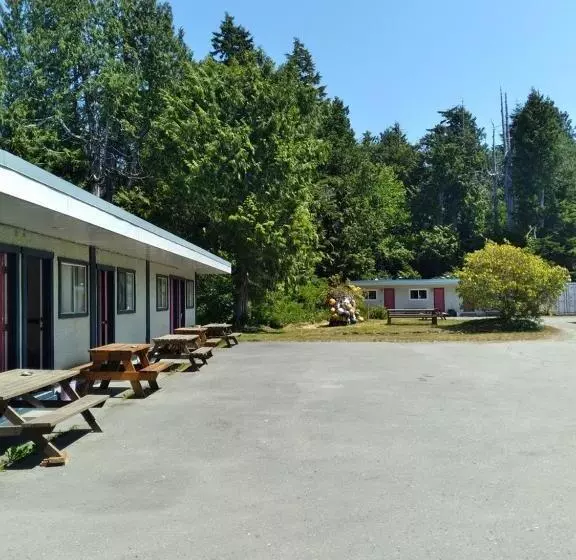 Dolphin Motel