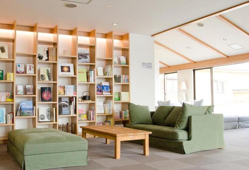 فندق Folkloro Hanamakitowa