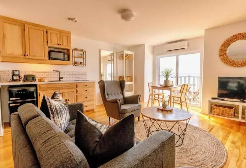 Hotelli North Star Beach Suites