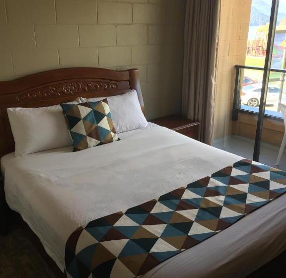 ホテル Spring Villa