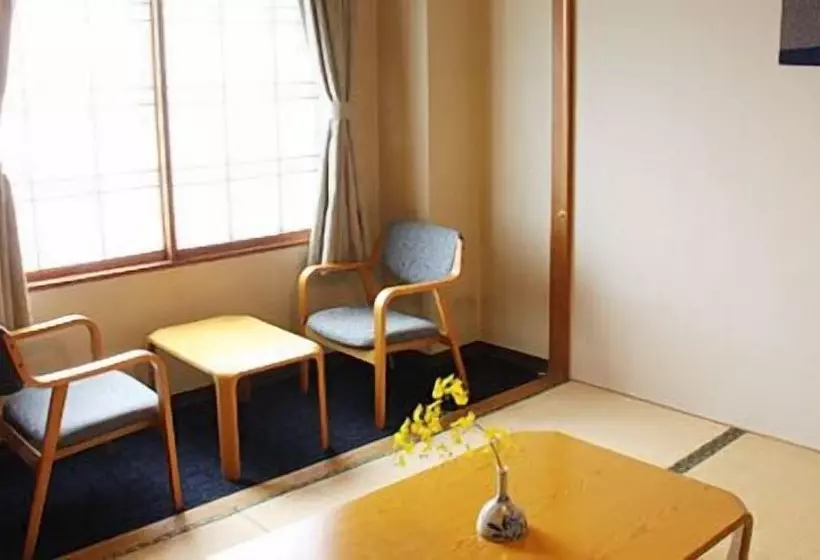 Hotelli Urakawa Inn