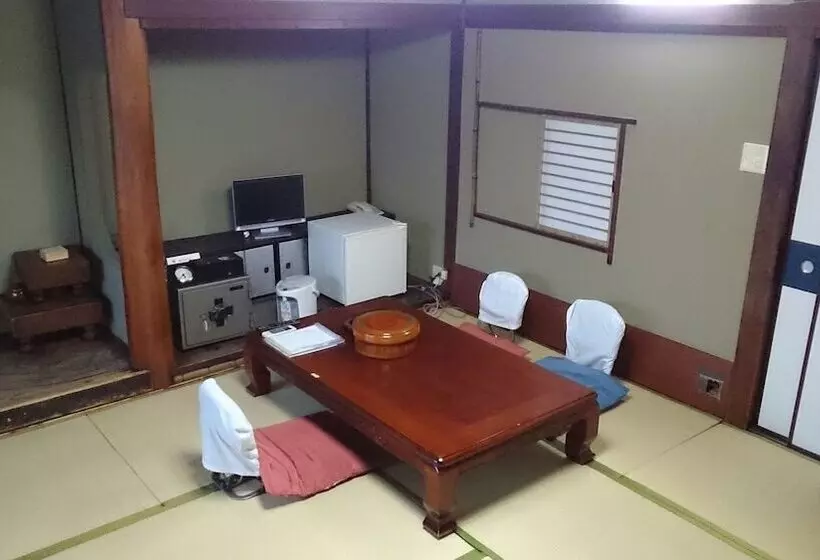 Komecho Ryokan