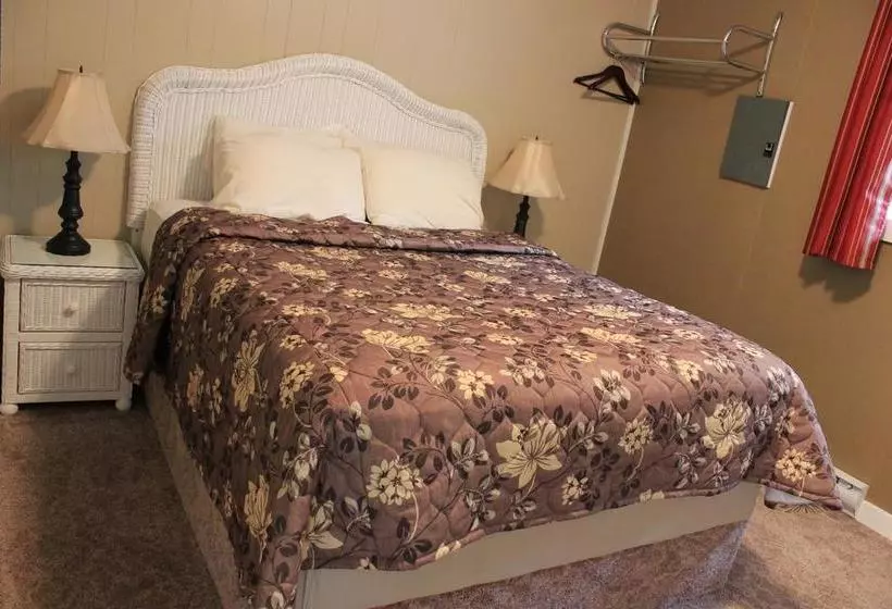 Malahat Bungalows Motel
