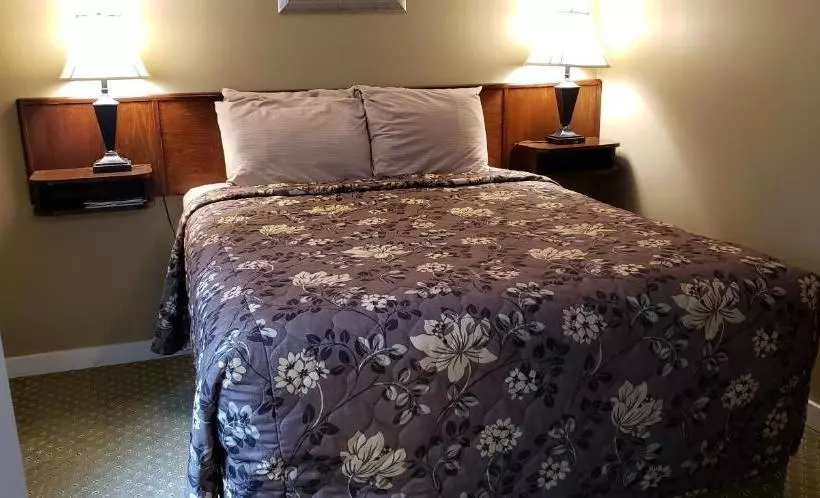 Malahat Bungalows Motel