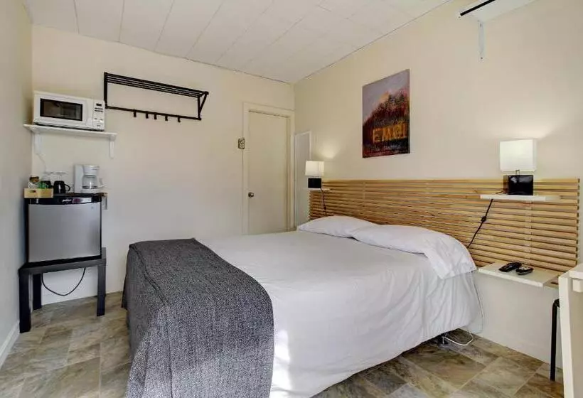 Motel Appartements Le Saint Patrick