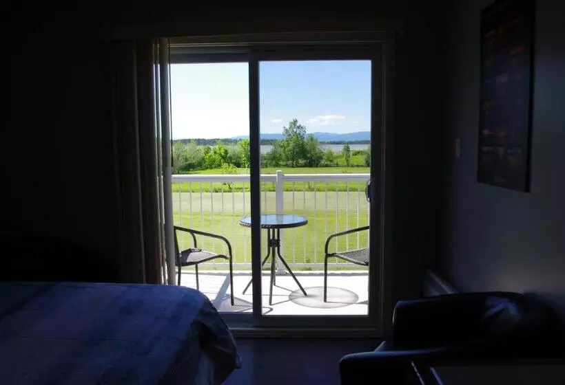 Motel Des Mariniers