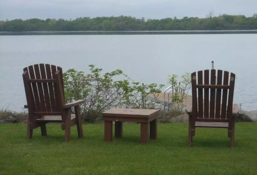 モーテル Oasis Lac St Louis