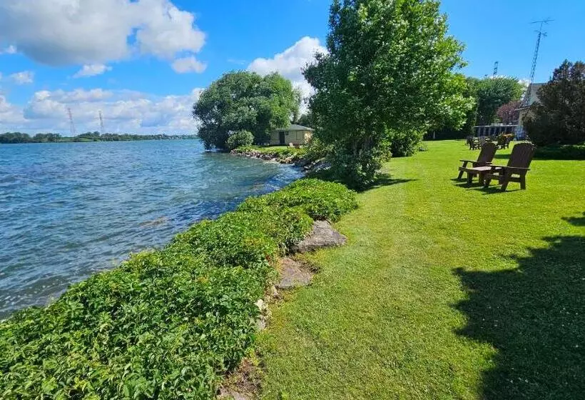 モーテル Oasis Lac St Louis