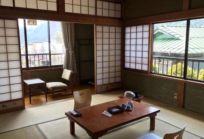 Nagahama Ryokan