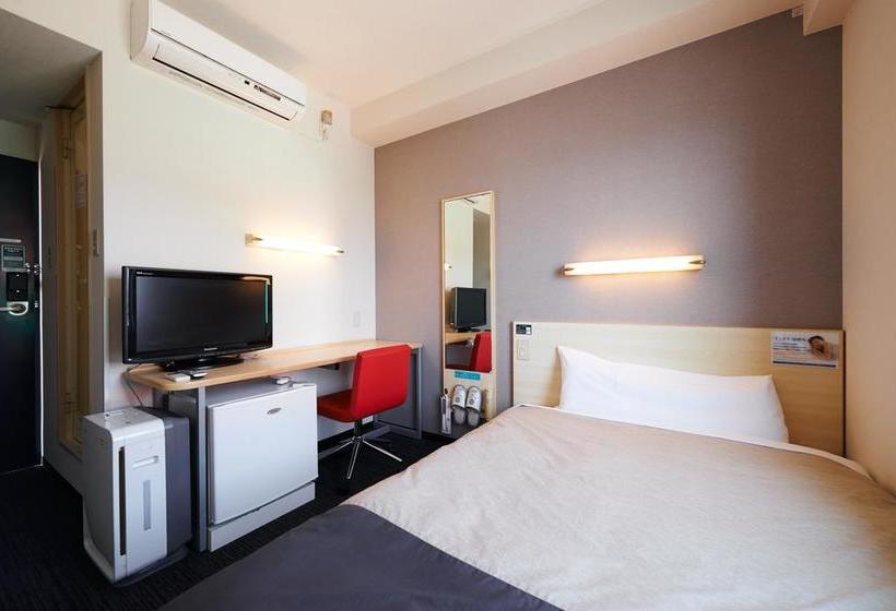 בית מלון כפרי Super  Takaoka Ekinan