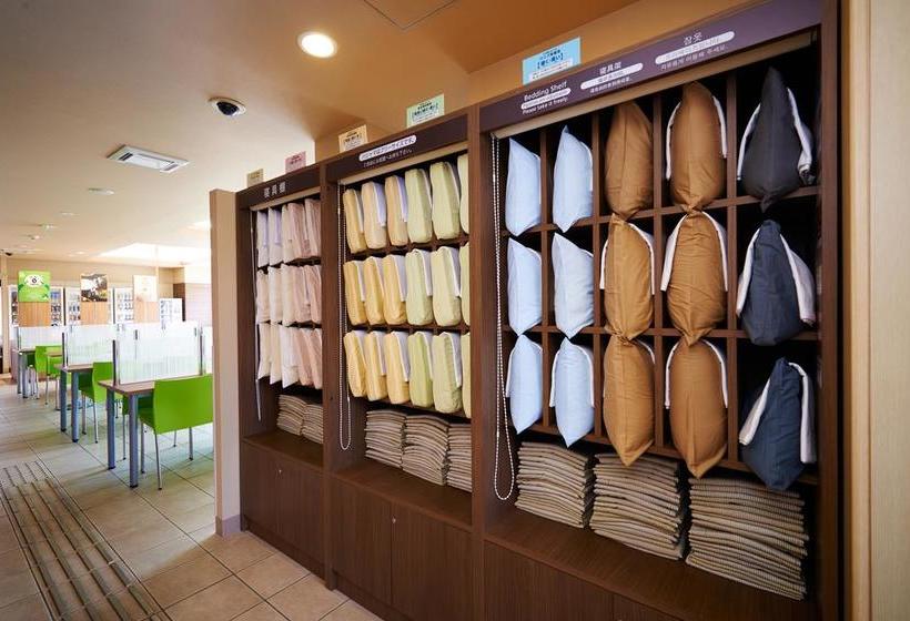 בית מלון כפרי Super  Takaoka Ekinan