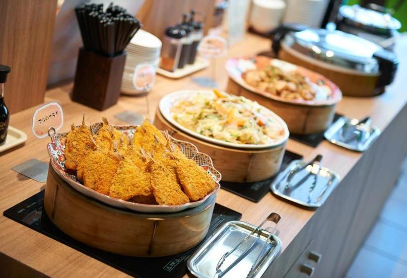 בית מלון כפרי Super  Takaoka Ekinan