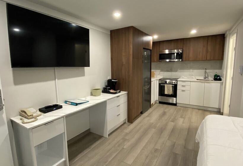 Western Traveller Motel