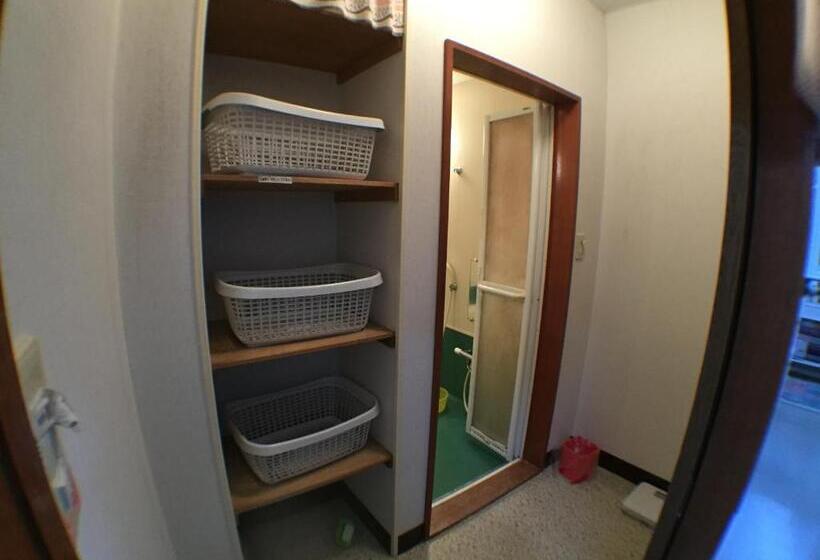 فندق صغير Abashiri Ryuhyou No Oka Guesthouse