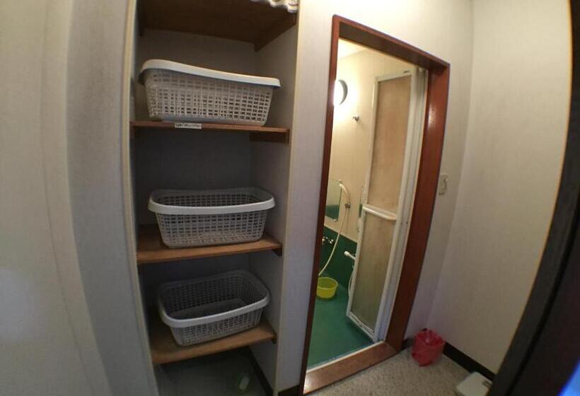 فندق صغير Abashiri Ryuhyou No Oka Guesthouse