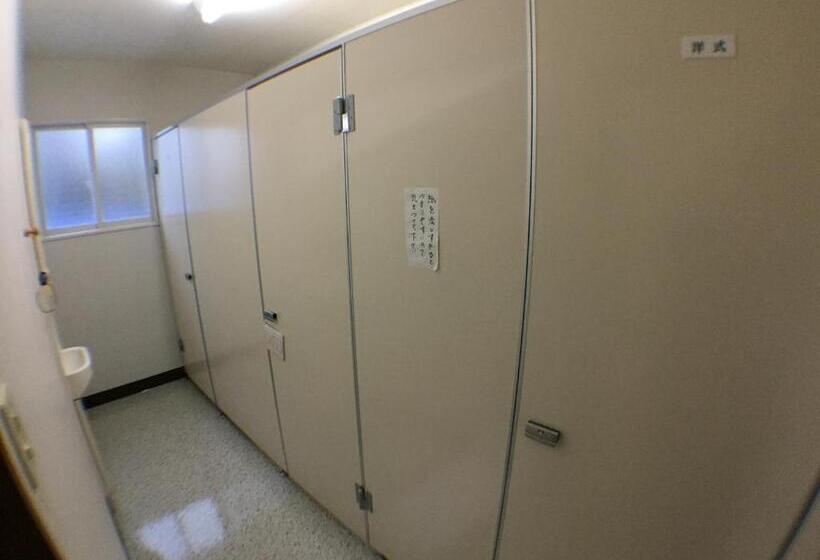 فندق صغير Abashiri Ryuhyou No Oka Guesthouse