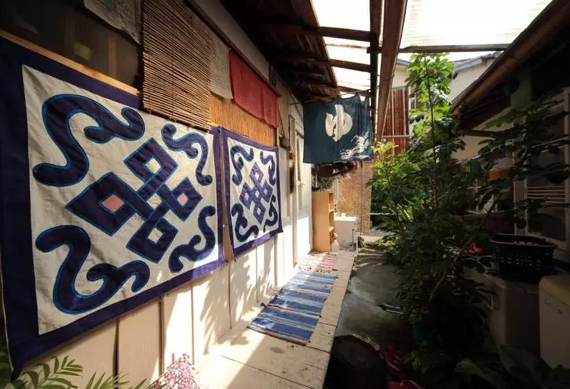 ユースホステル Buddha Guest House
