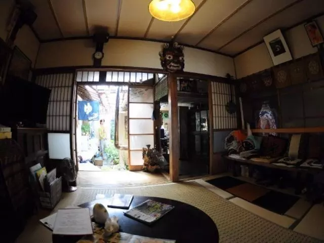 ユースホステル Buddha Guest House