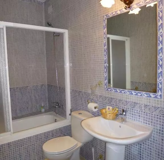 Retkeilymaja Hostal Virgen Del Rocio