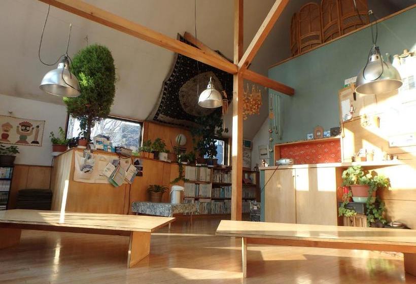 הוסטל Niseko Yubokumin