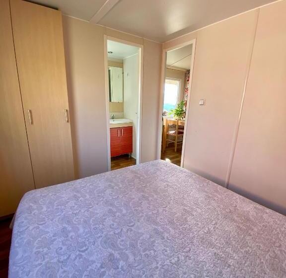 Campalans Hotel Rural Bungalows Mobilhomes