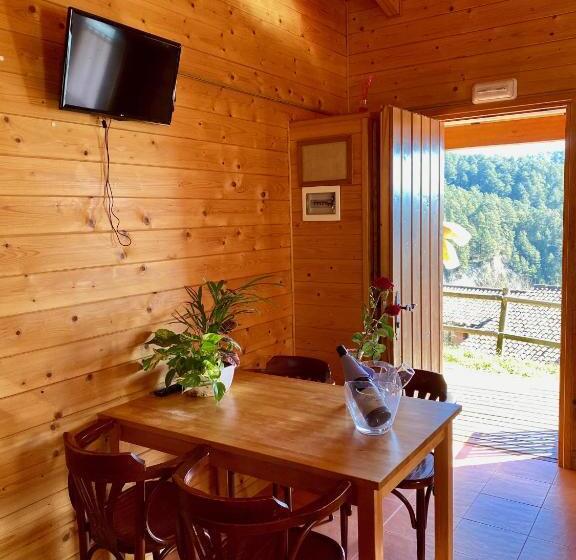 Campalans Hotel Rural Bungalows Mobilhomes