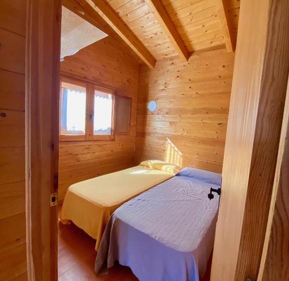 Campalans Hotel Rural Bungalows Mobilhomes