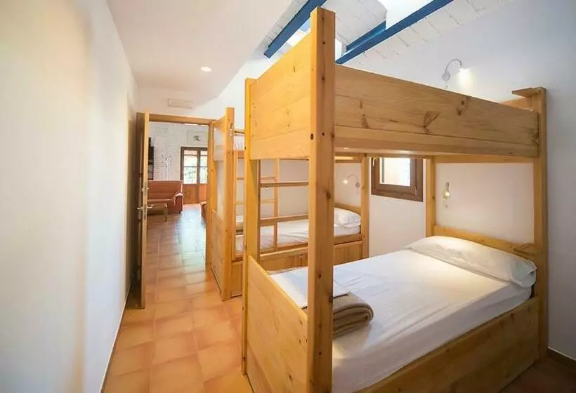 Crux Albergue